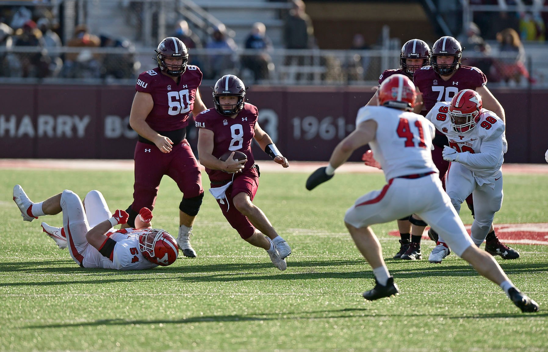 112121-spt-siu-fb-02.jpg